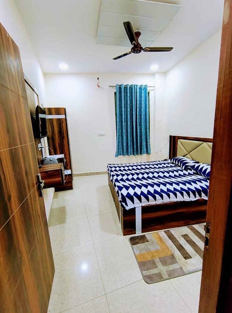 Hotel Dream Taj Family Rooms 200Mtr From Taj Mahal Agra  Exterior foto